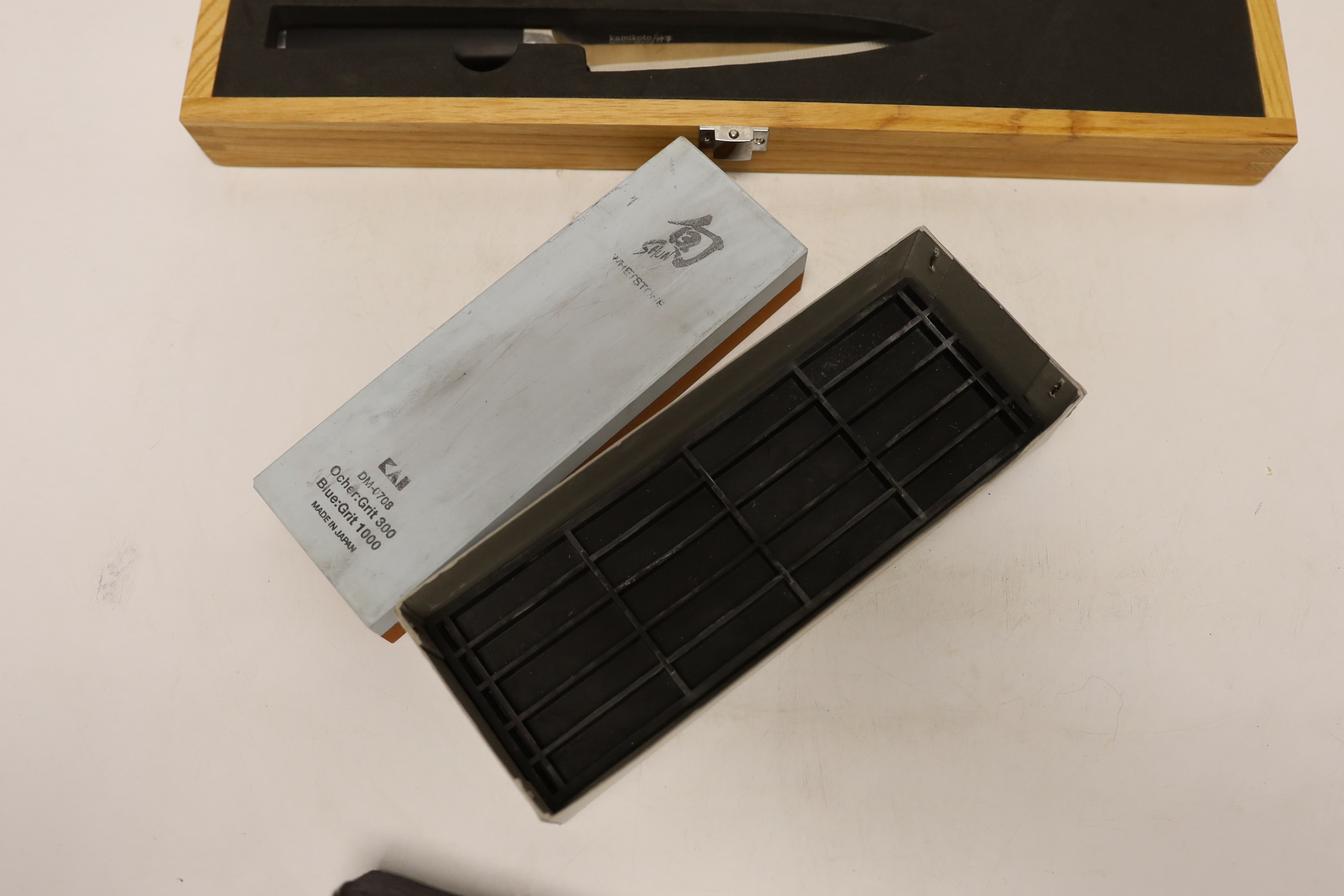 Japanese Kamikoto kitchen knives and a whetstone (boxed)